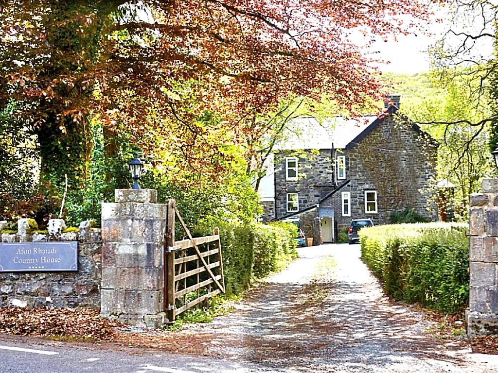 Afon Rhaiadr Country House