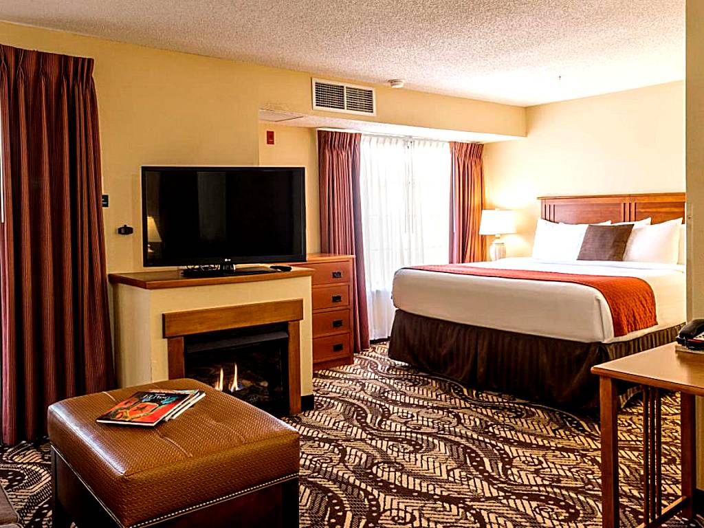 MCM Elegante Lodge & Resorts: King Suite (Ruidoso) 