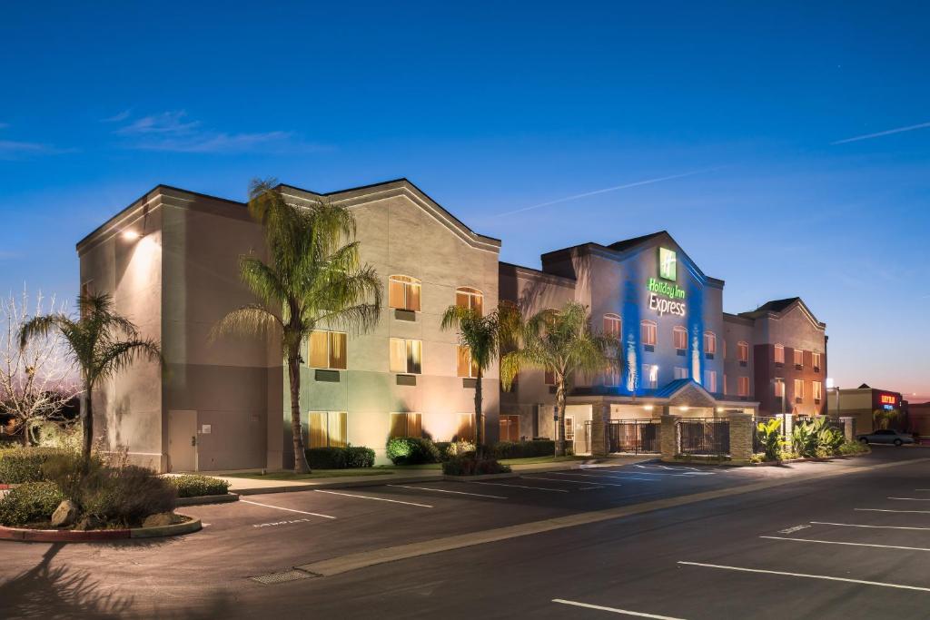 Holiday Inn Express Rocklin - Galleria Area, an IHG Hotel