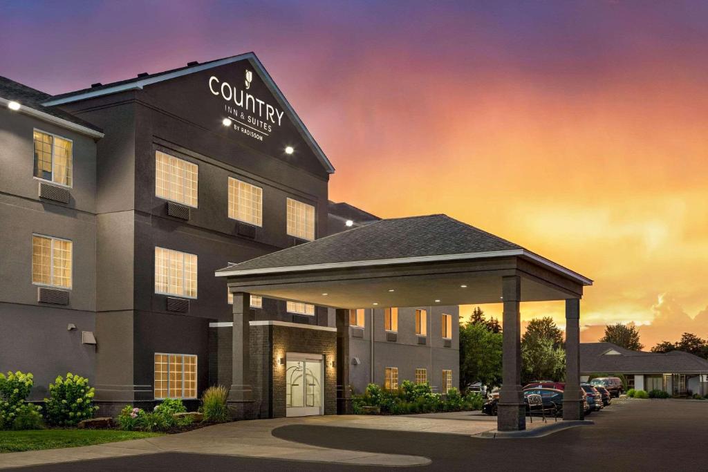 Country Inn & Suites by Radisson, Stillwater, MN