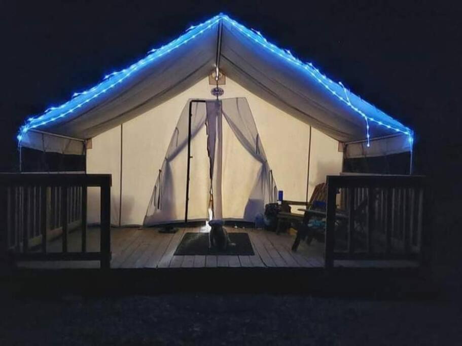 Cozy Glamp Tents at Wildland Gardens