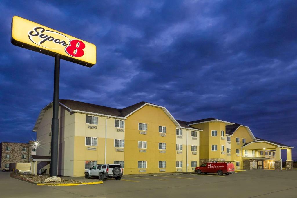 Super 8 by Wyndham Altoona